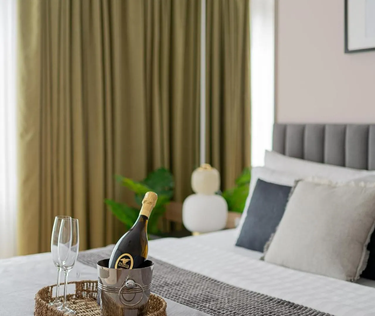 Holt Rossetti Residences - Exclusive Urban Lofts Bucharest Apartment